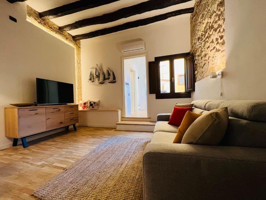 Suite "Le Vele" In The Heart Of The City كالياري المظهر الخارجي الصورة